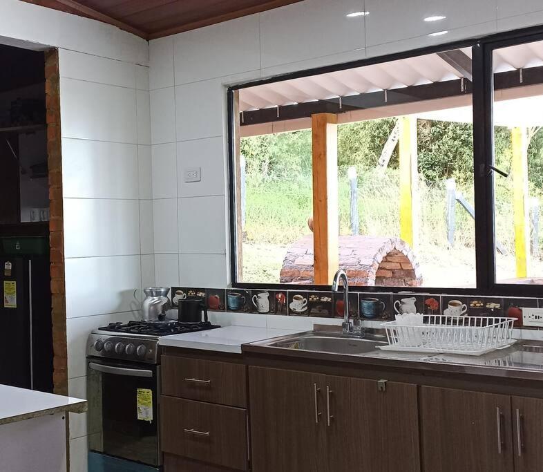 Hermosa Casa Campestre Moderna "Rancho La Marina" Chiquinquira  Exterior photo